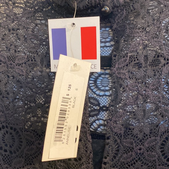 NWT- never worn Black lace & shiny pleats short Aline TFNC Annelise dress small - Picture 5 of 8